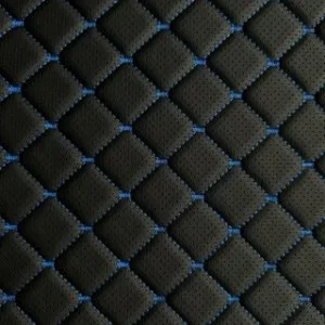 Czarna eko-skóra z niebieską nicią  